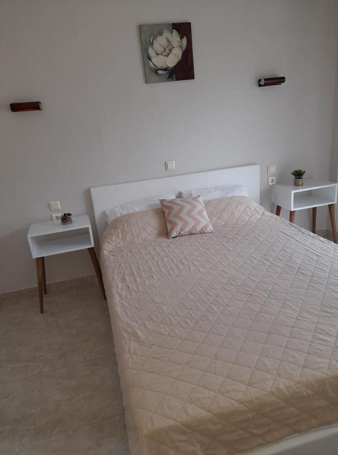 Doukas Hotel Szkála Rahoníu Kültér fotó