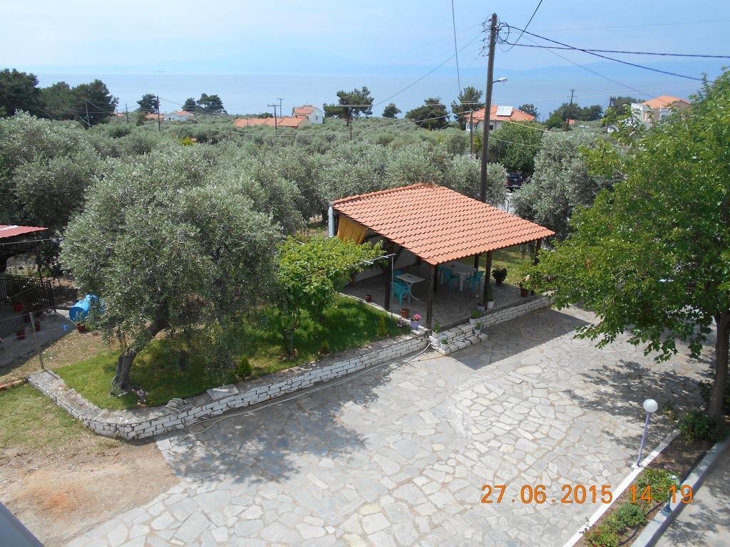 Doukas Hotel Szkála Rahoníu Kültér fotó