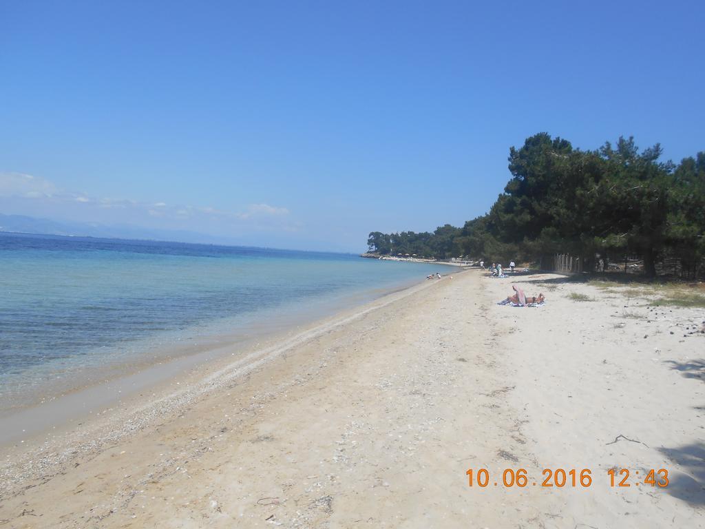 Doukas Hotel Szkála Rahoníu Kültér fotó